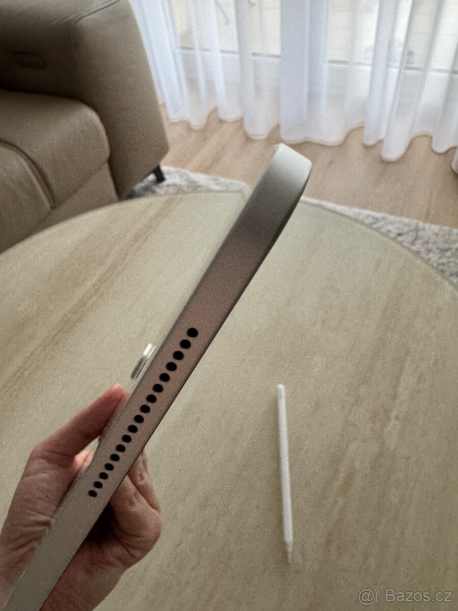 Apple iPad Pro 12,9 4. generace Wi-Fi 128 GB stříbrný - 10