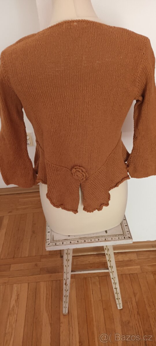 Nový krásný svetřík - 10