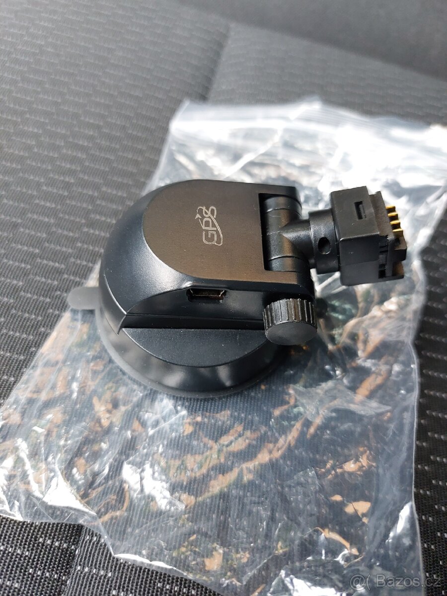 Kamera do auta Niceboy Pilot Q8 NOVÁ - 10