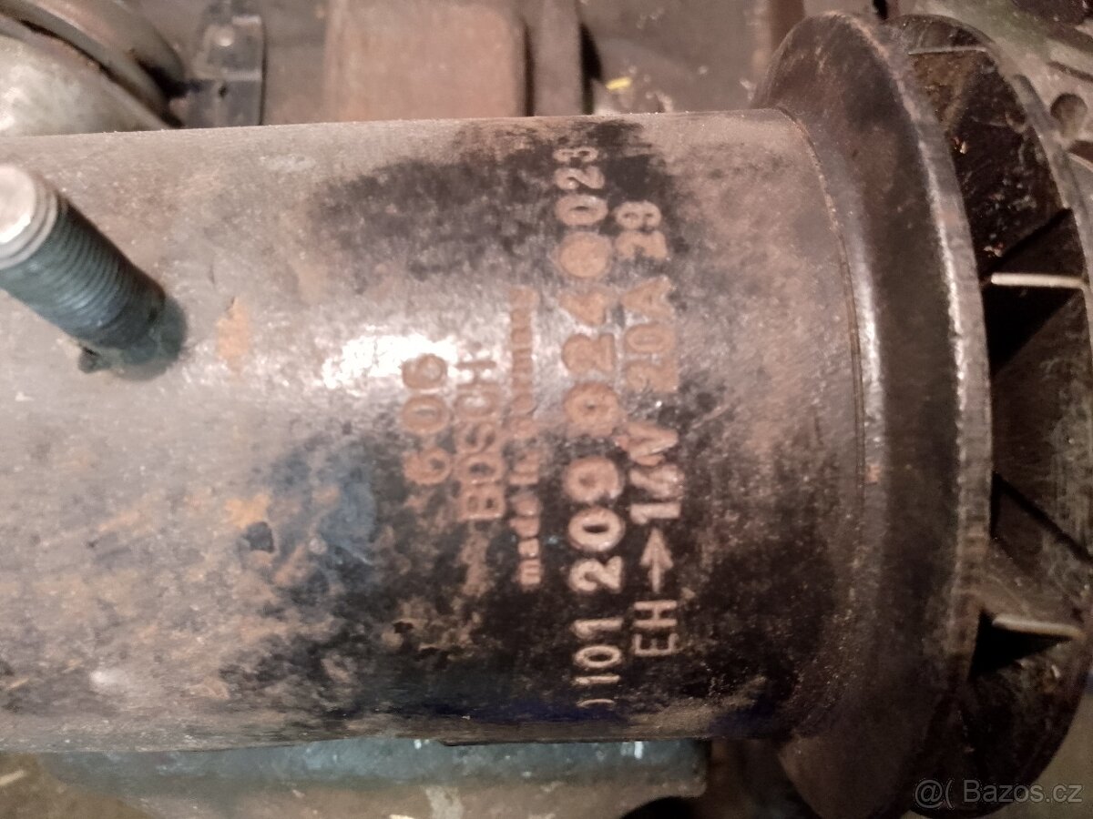 Prodám dvě dynama - 10