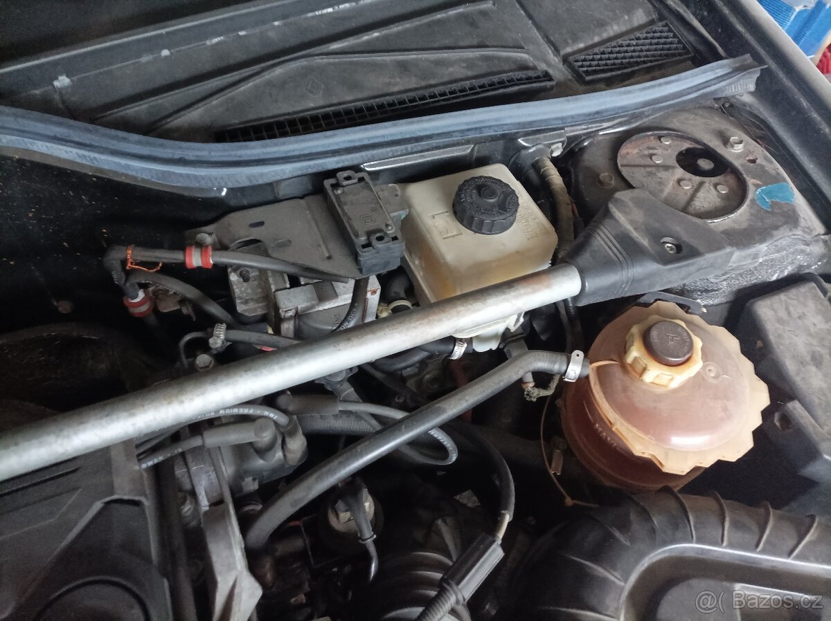 Renault r19 1.8 16v - 10