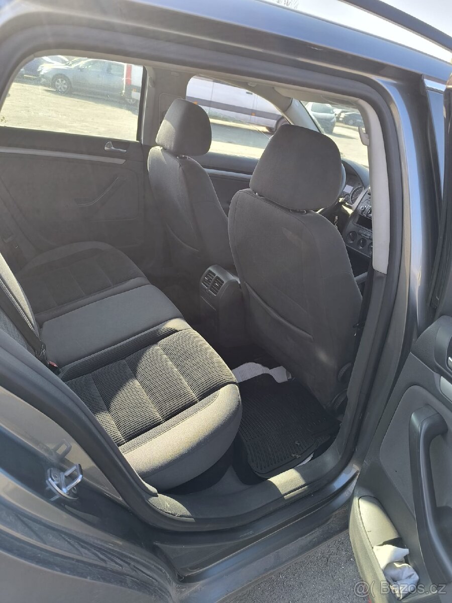 Volkswagen Golf 5 1.9 TDI - 10