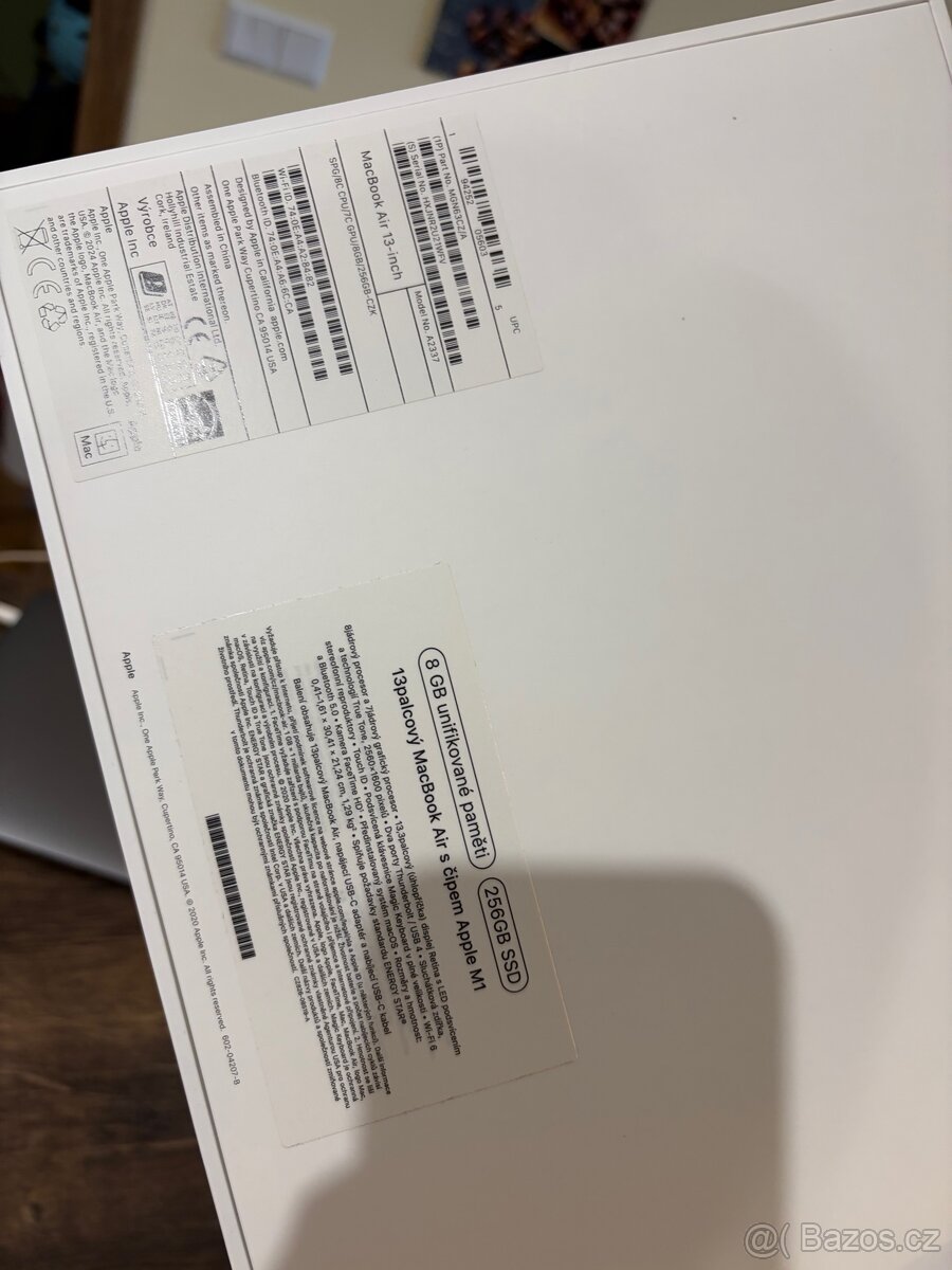 MacBook Air 13 M1 256GB záruka - 10