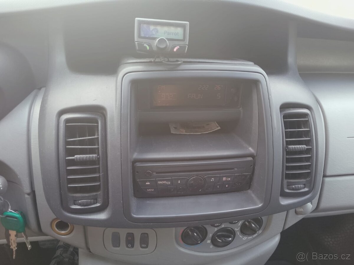 RENAULT TRAFIC L2H1 LONG XL 2,0DCi84kw,rv2011,ČR,TZ,DPH,CENA - 10