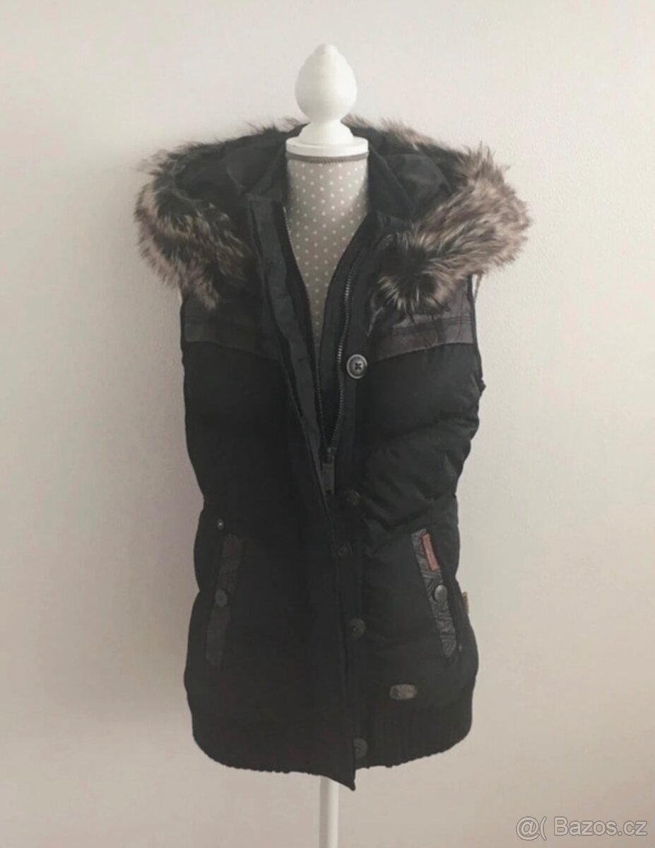 Nová černá vesta s kapucí Khujo vel. S - 10