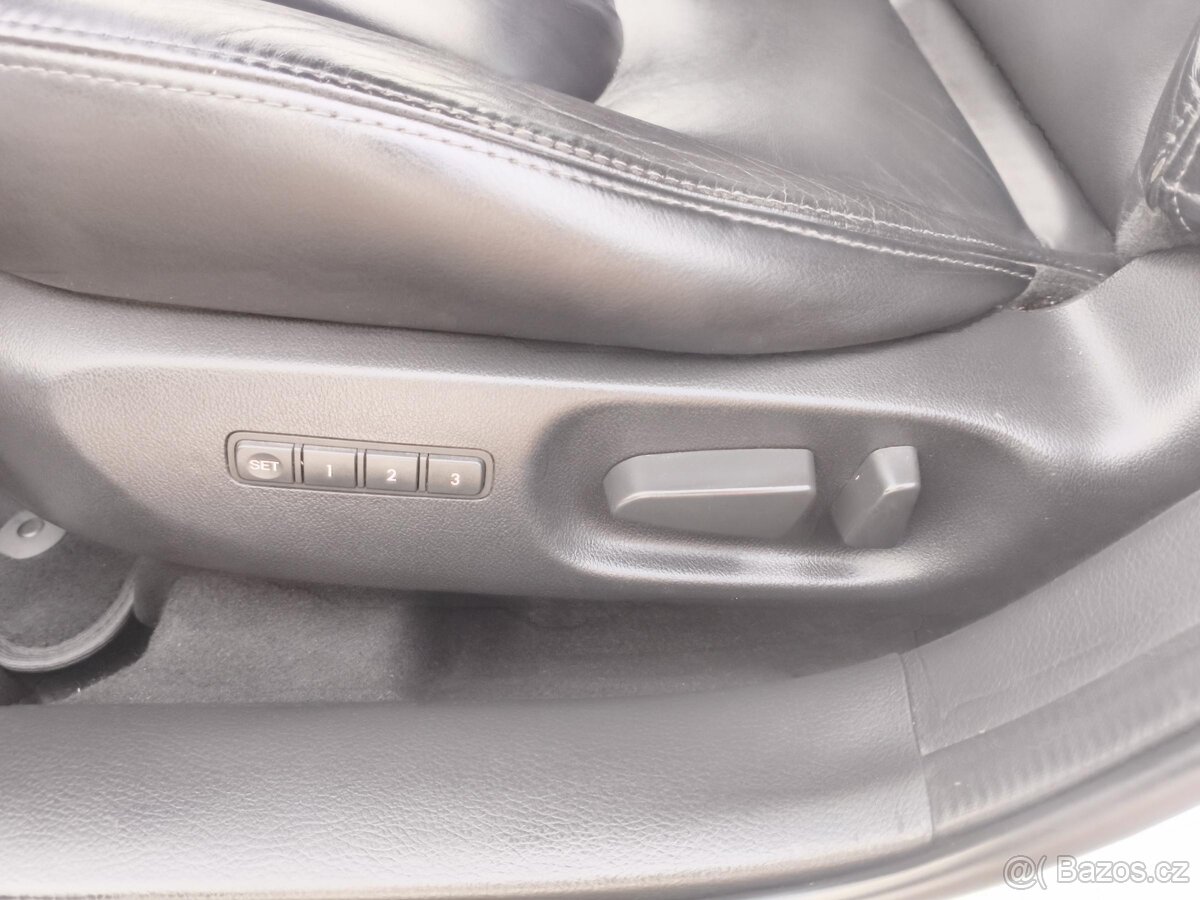 Mazda 6 2.2 D , 120 kW nafta, 2011 - 10