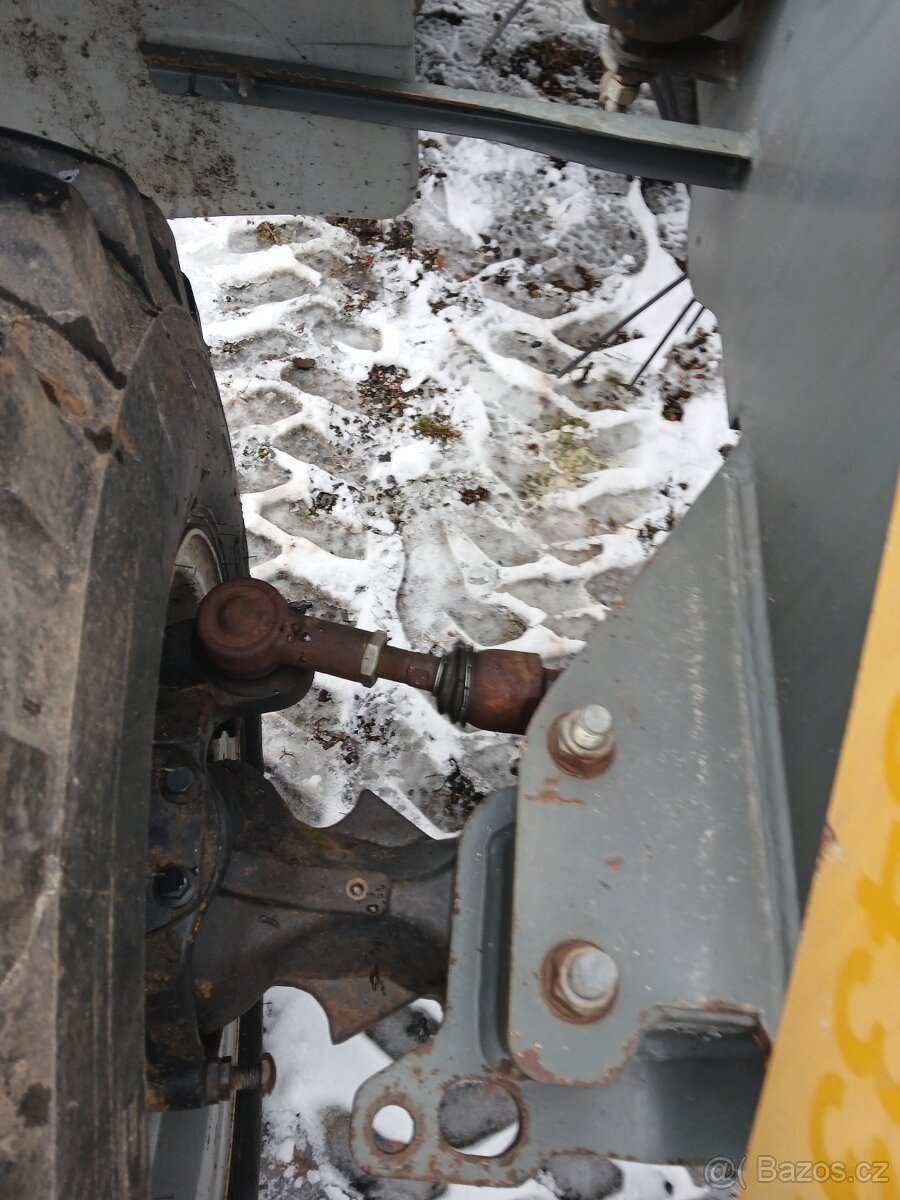 KRAMER 750 kolový nakladač - 10