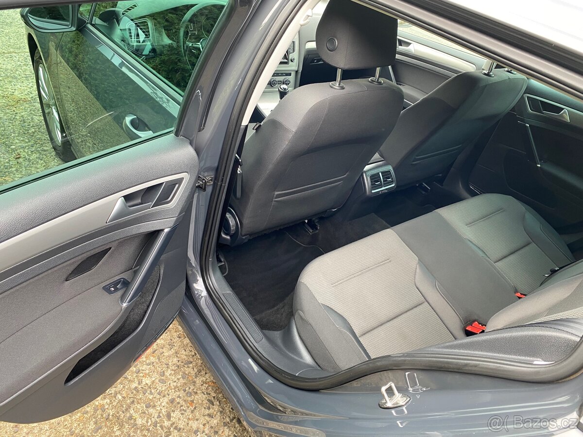 Golf VII Variant - 10