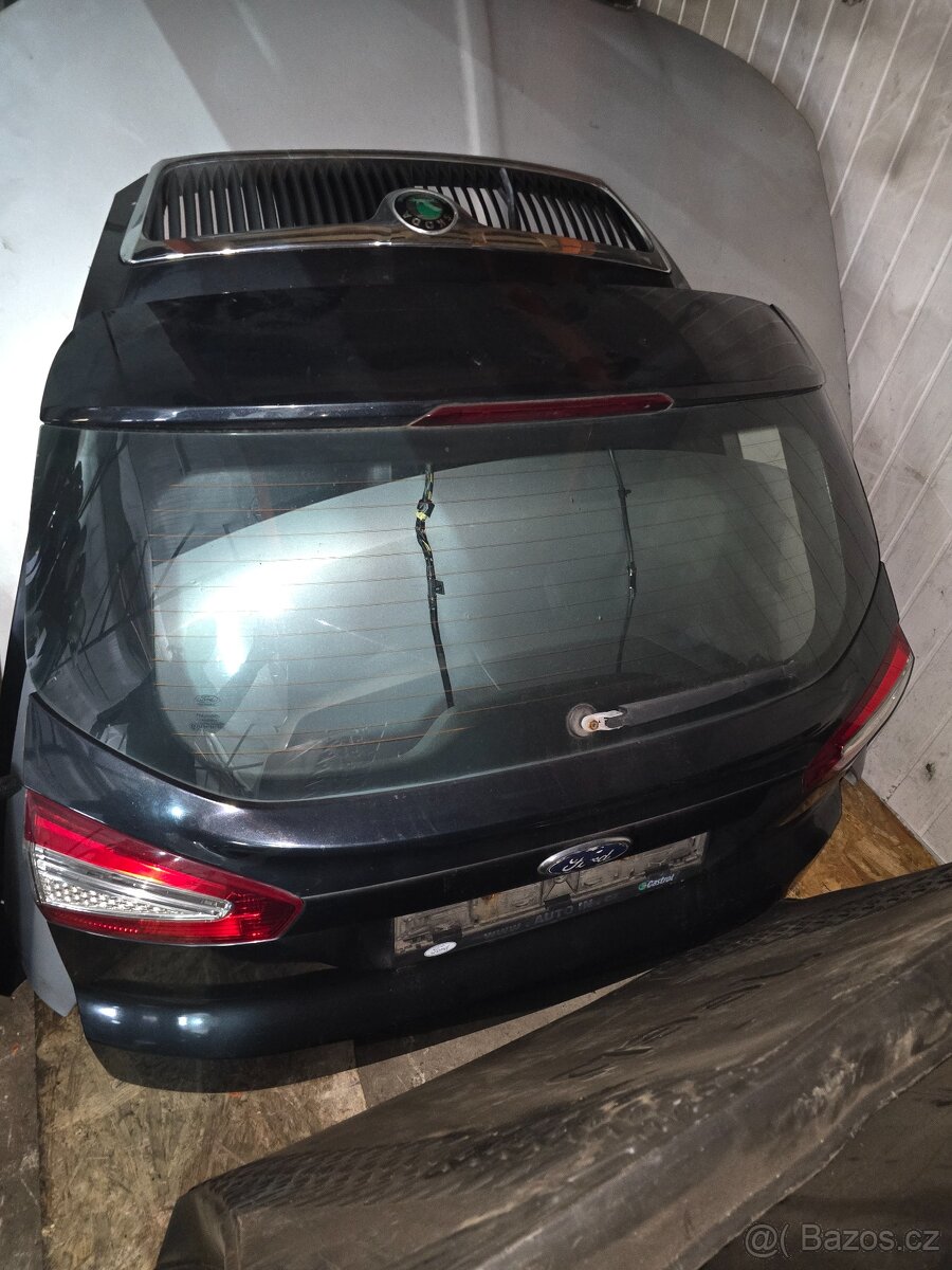 Díly Ford Mondeo 2011 - 10