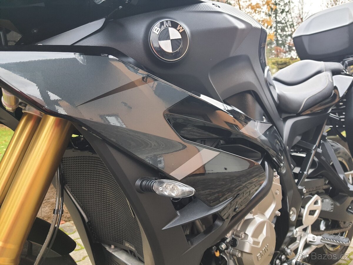 BMW S 1000 XR - TRIPLE BLACK 319.000,- Kč - 10
