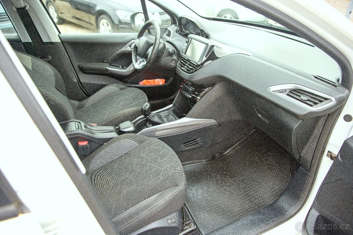 PEUGEOT 2008 1.2i 60KW,AUT.KLIMA,USB,PDC,BC,HAGUSY,ESP. - 10