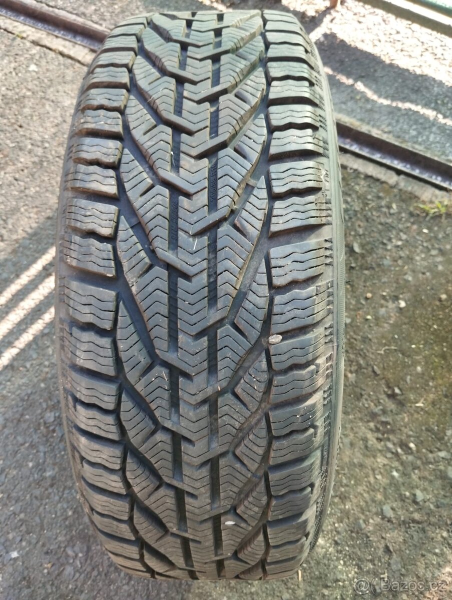 Prodám OA kombi Volvo V 70 D5-NOVÁ CENA - 10