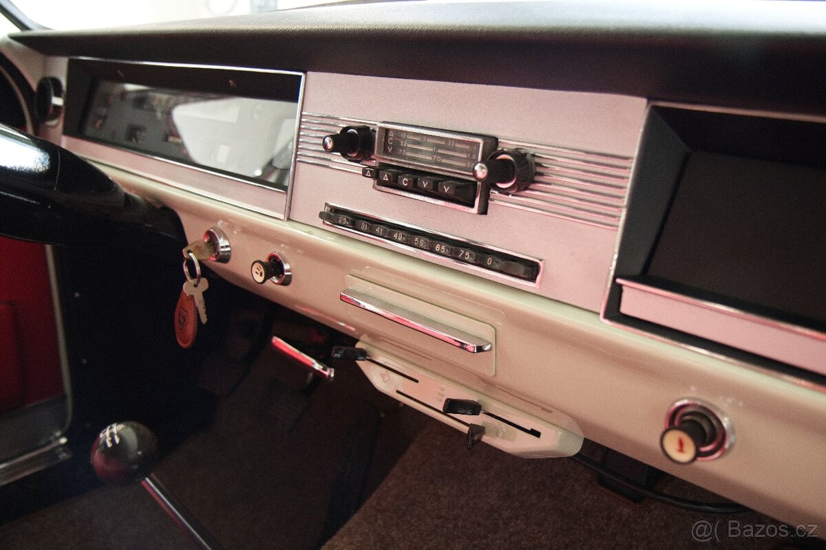 GAZ-24 Volha I. série (1971) - 10