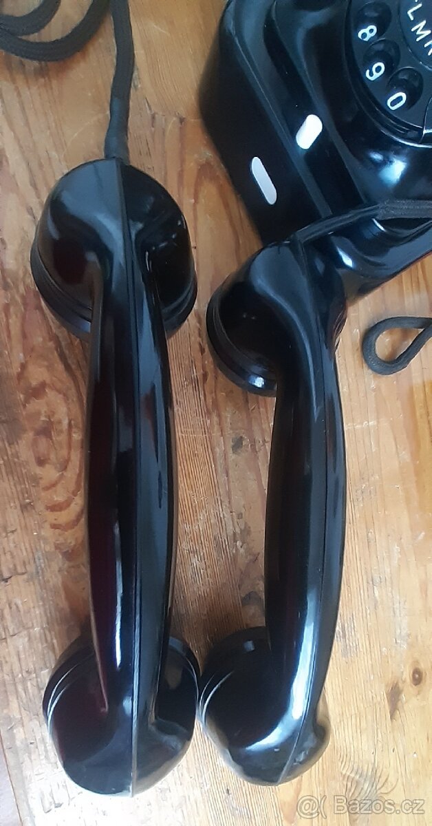 Starý telefon Tesla - 10