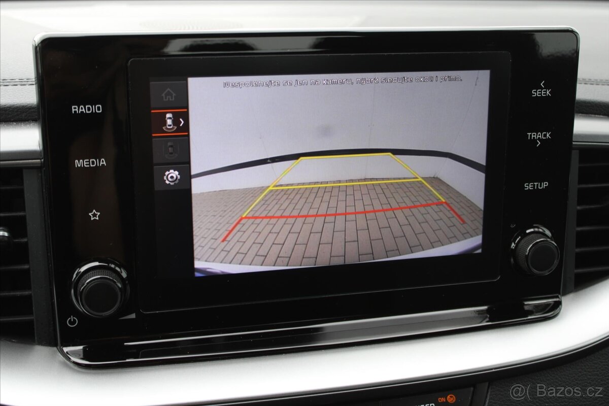 Kia Ceed 1.5 T-GDI 117kW SPIN 1.MAJ. ČR (2023) - 10