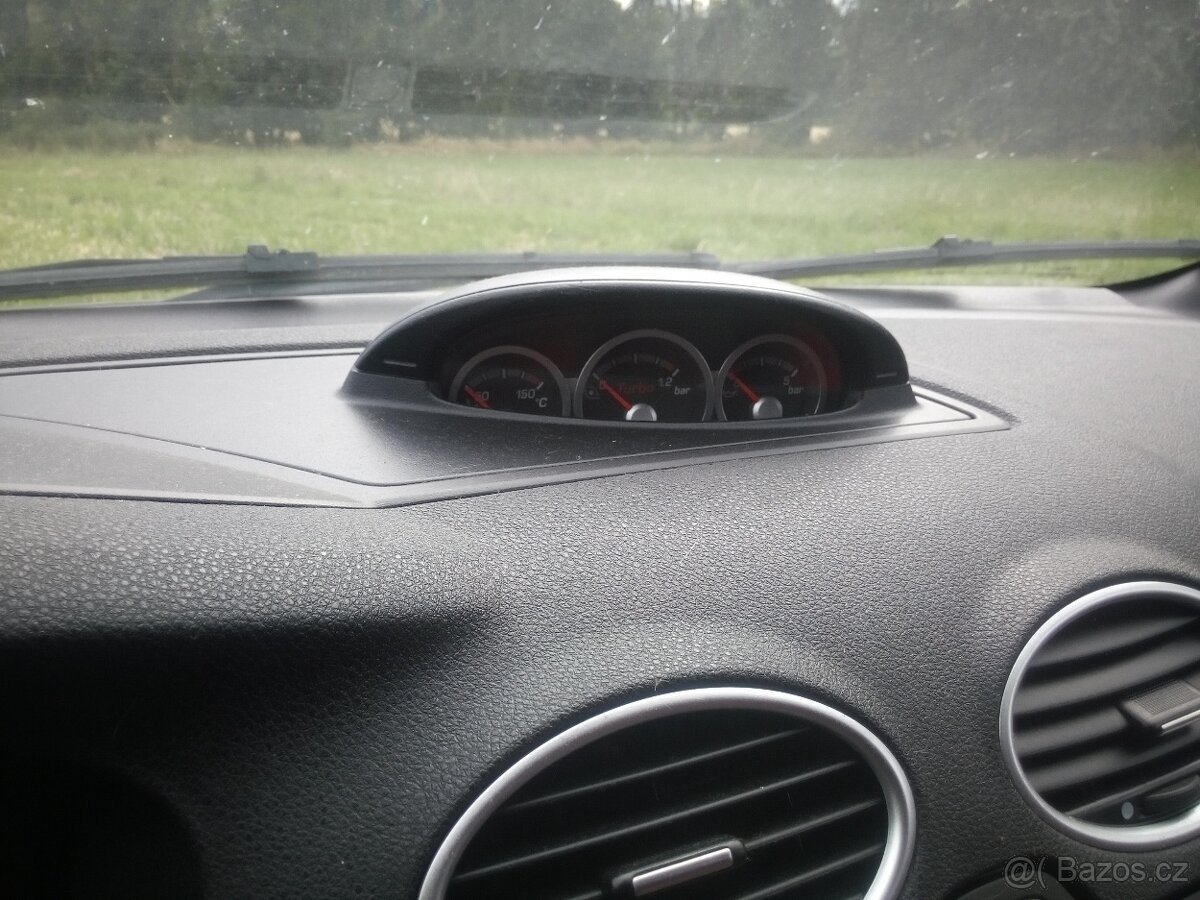 Ford Focus 2.5 st 225 166kw - 10