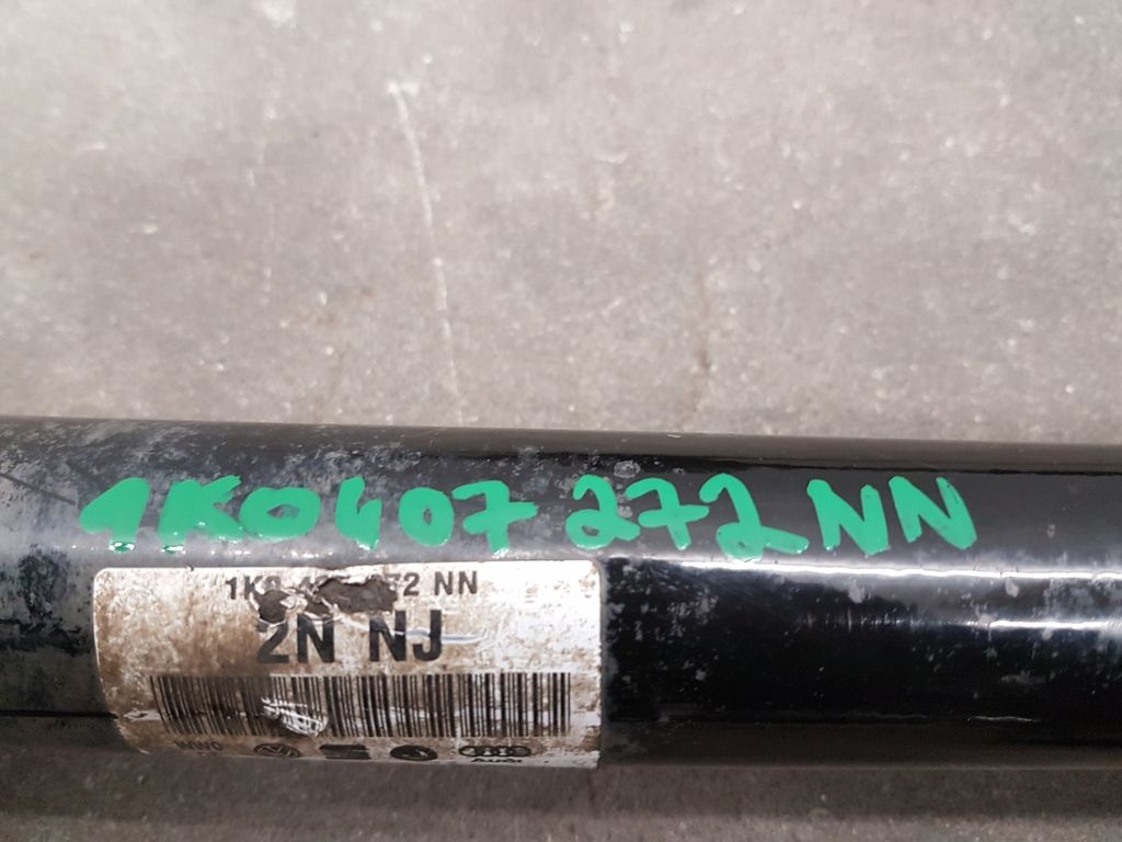 Poloosa pravá 1K0407272NN Škoda Yeti 1,2 TSi 6-kv. - 10