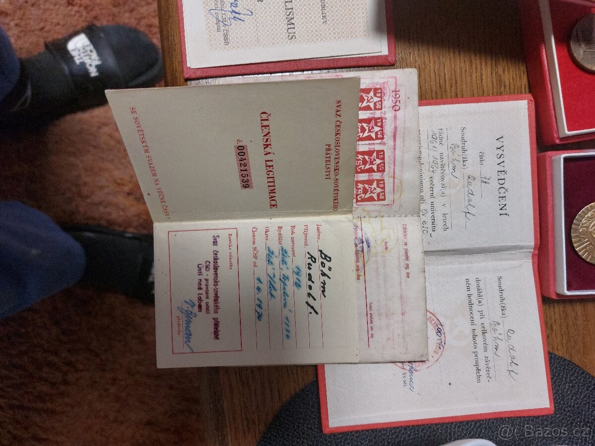 Artefakty z komunistické éry - 10