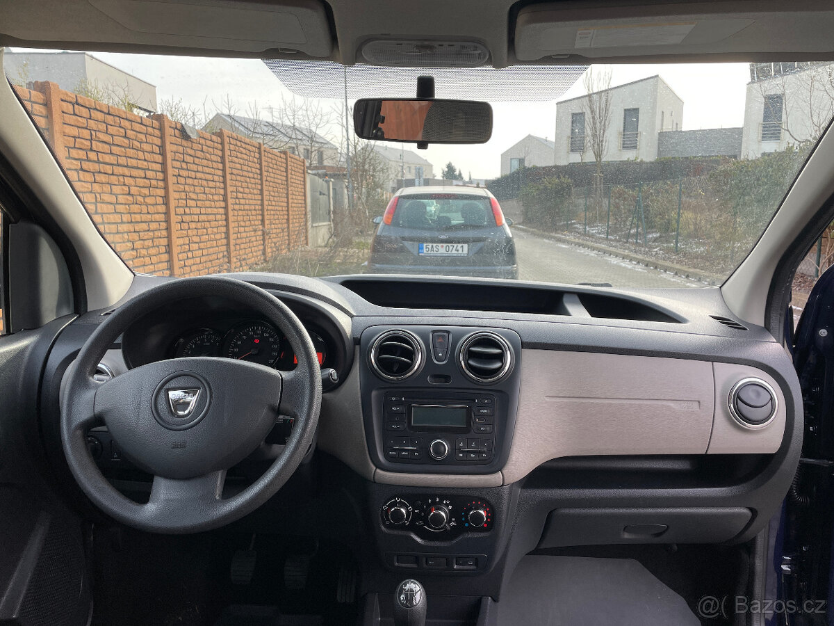 Dacia Dokker: pro převoz vozíčkáře - 10