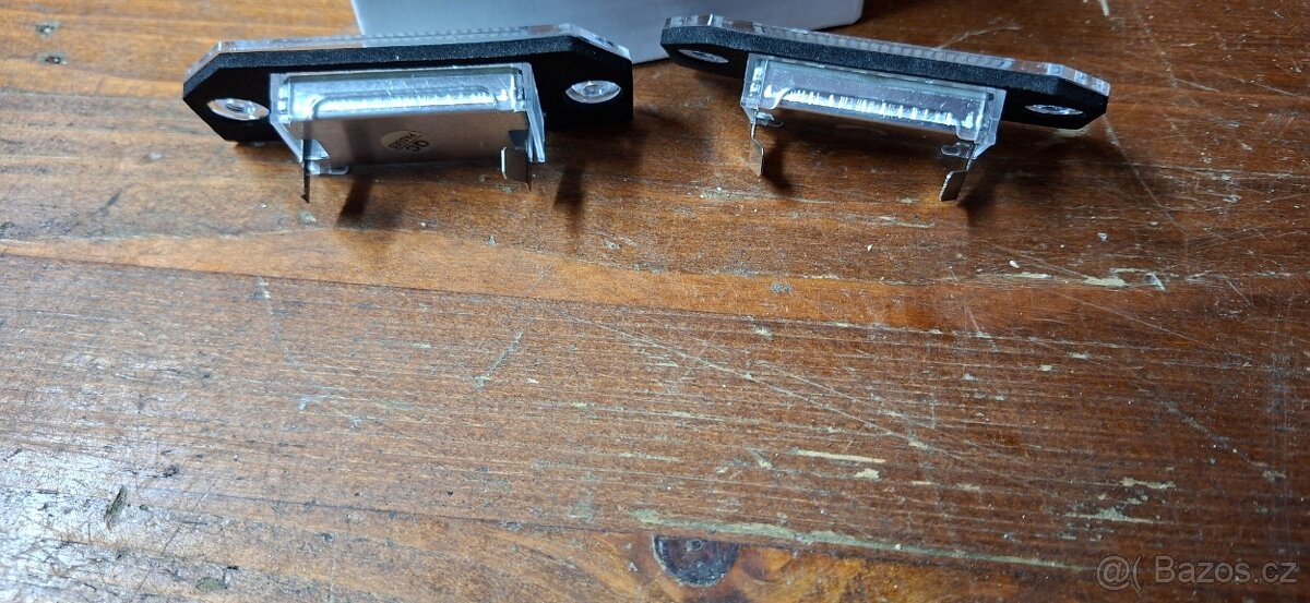 Ford Focus II -světla a doplňky - 10