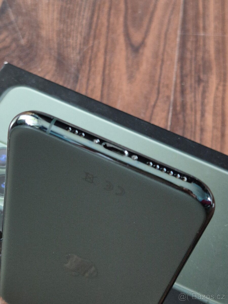 iPhone 11 Pro 64gb kapacita baterie 94% - 10