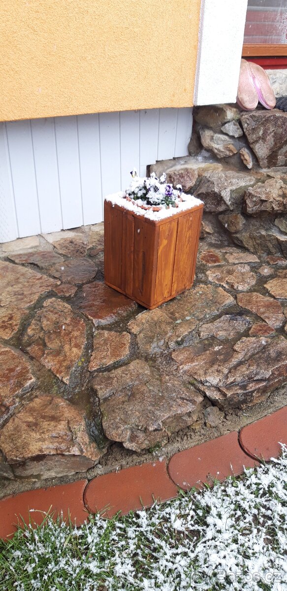 Prodej truhlíkú - 10