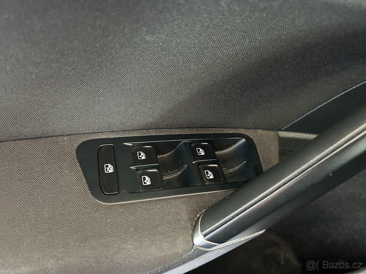 Volkswagen Golf 7 1.6 TDI,LOUNGE,SERVISKA,DPH - 10