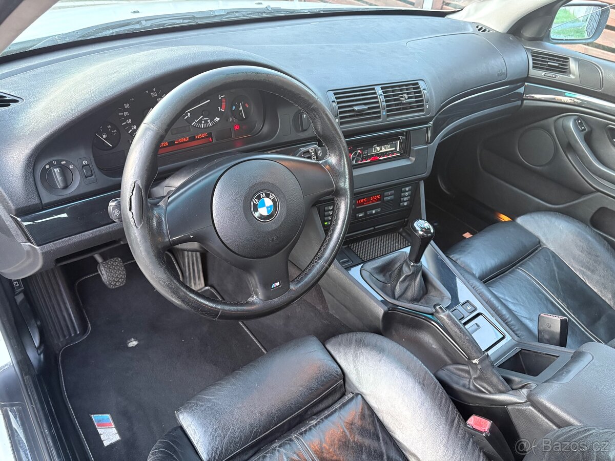 BMW 530i E39 - 10