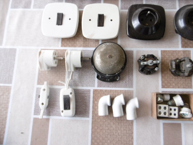 Elekromateriál - retro - 10