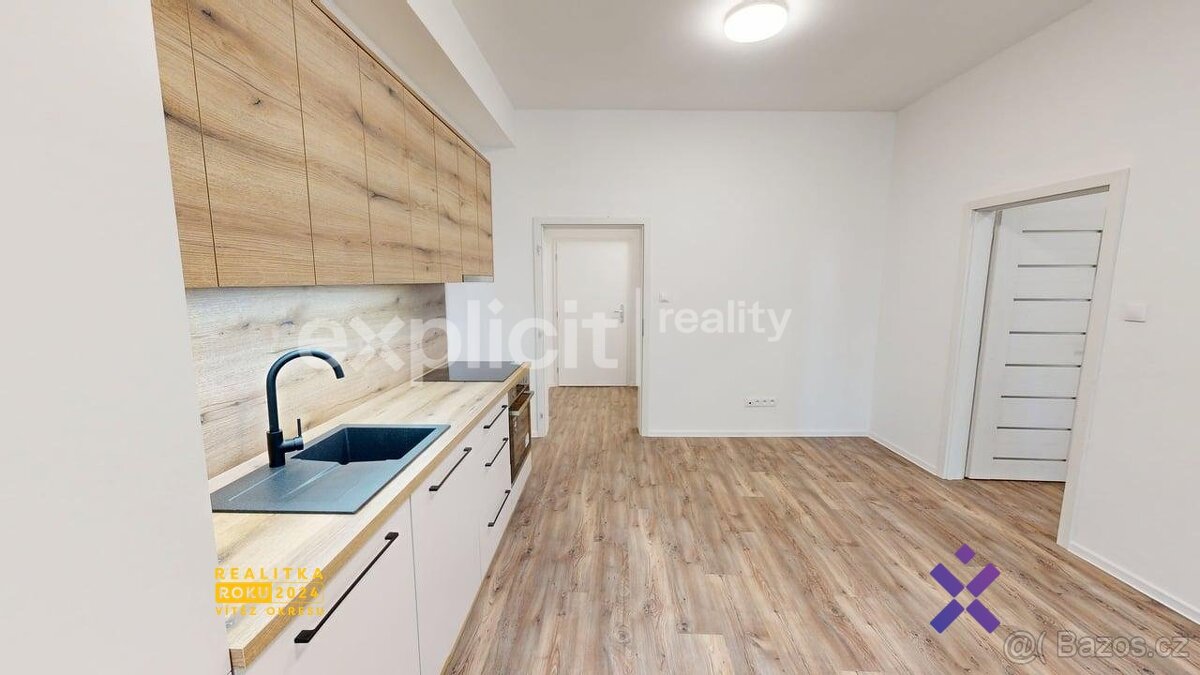 Pronájem bytu 2+kk, 38 m² - Havlíčkovo náměstí, Žirovnice - 10