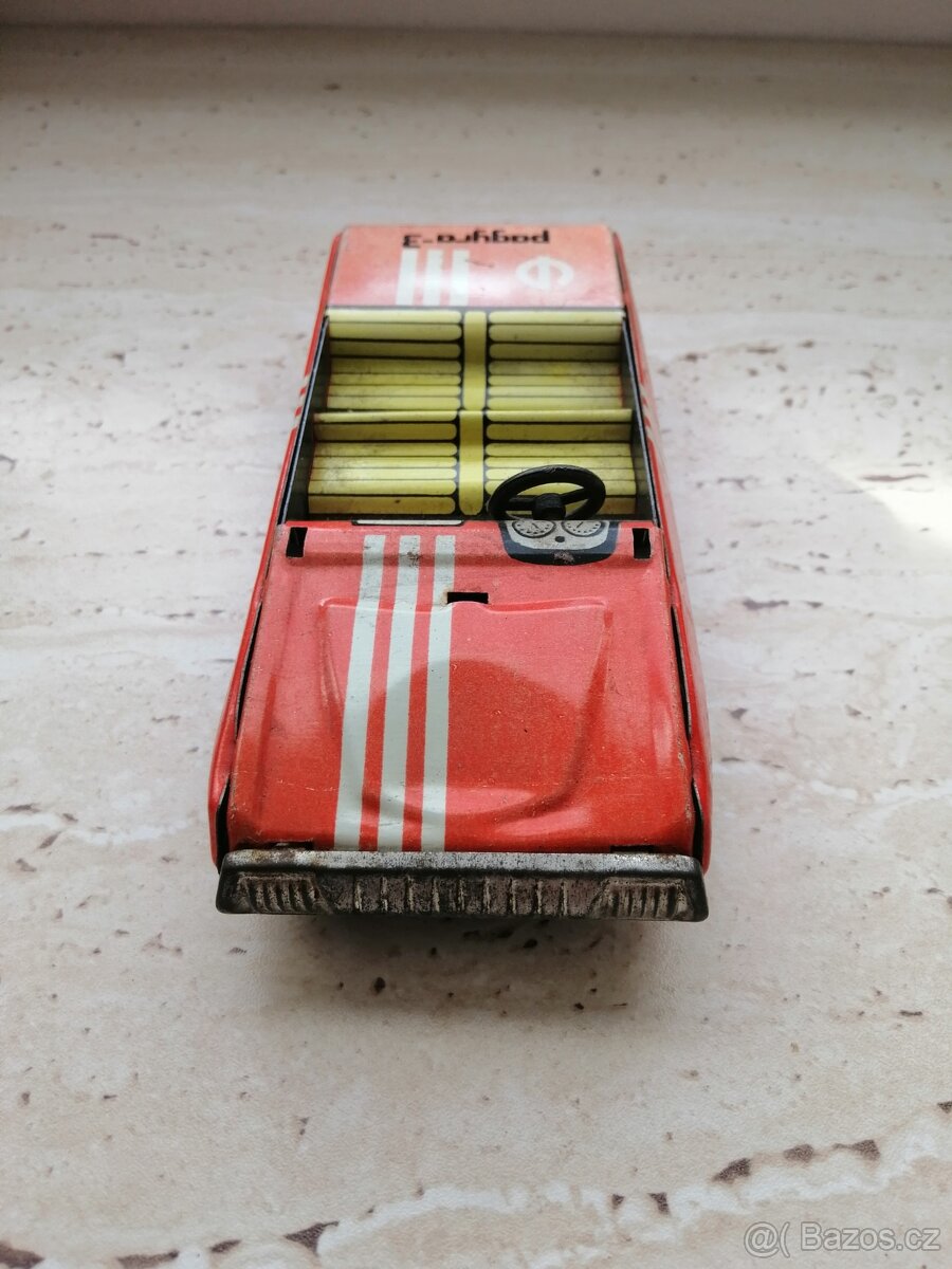 Staré autíčko Pagyra-3 - 10