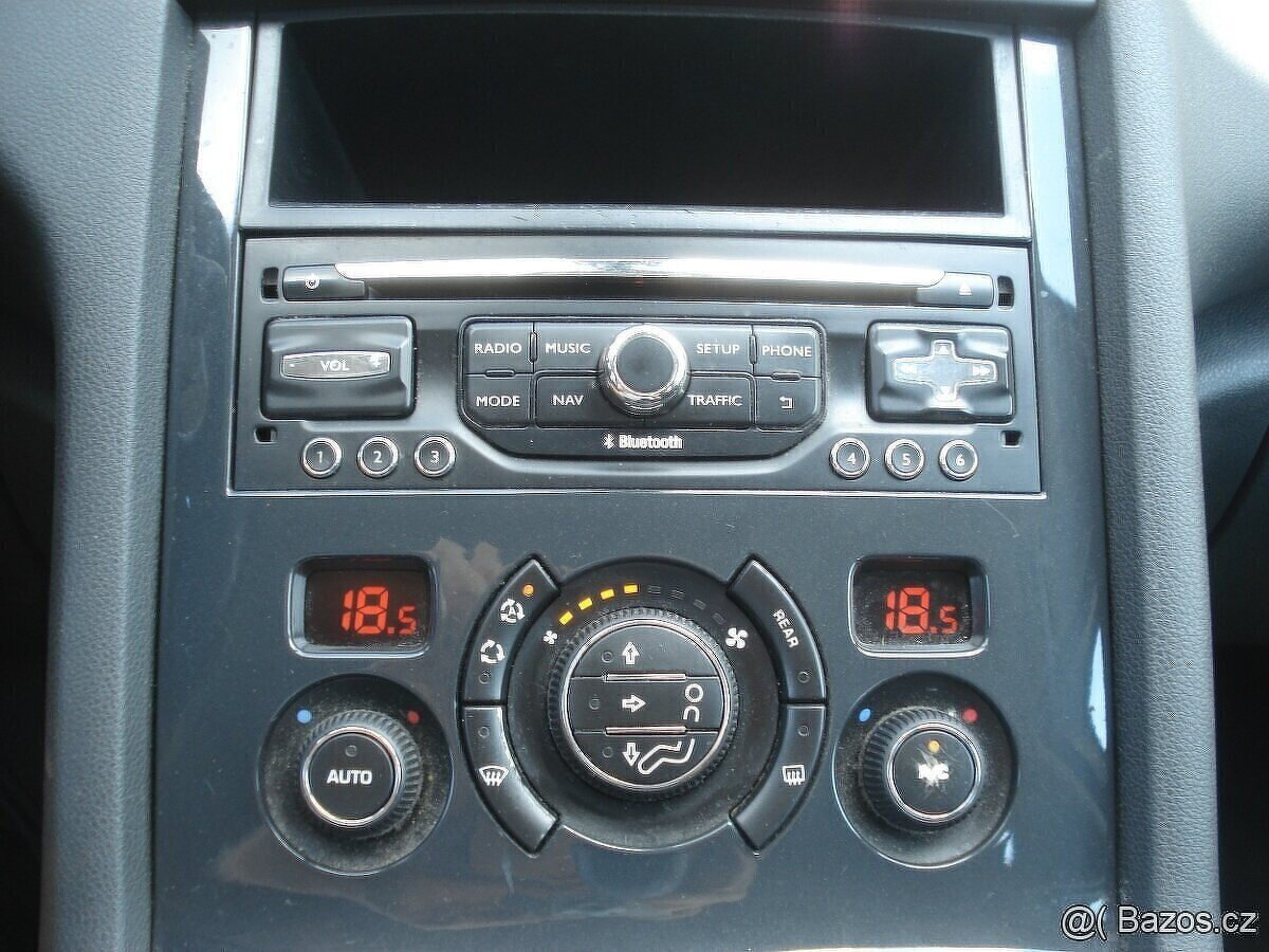 Peugeot 5008 1.6 HDi 7 MIST NAVI - 10