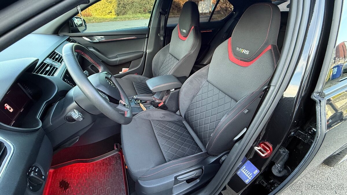 Octavia III rs 400hp nová STK - 10