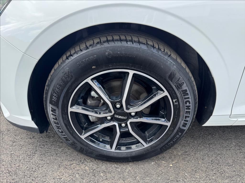 Hyundai i20 1,2 (2021) - 10