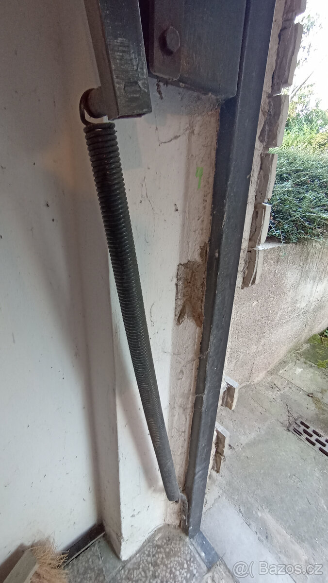 Garážová vrata - 10