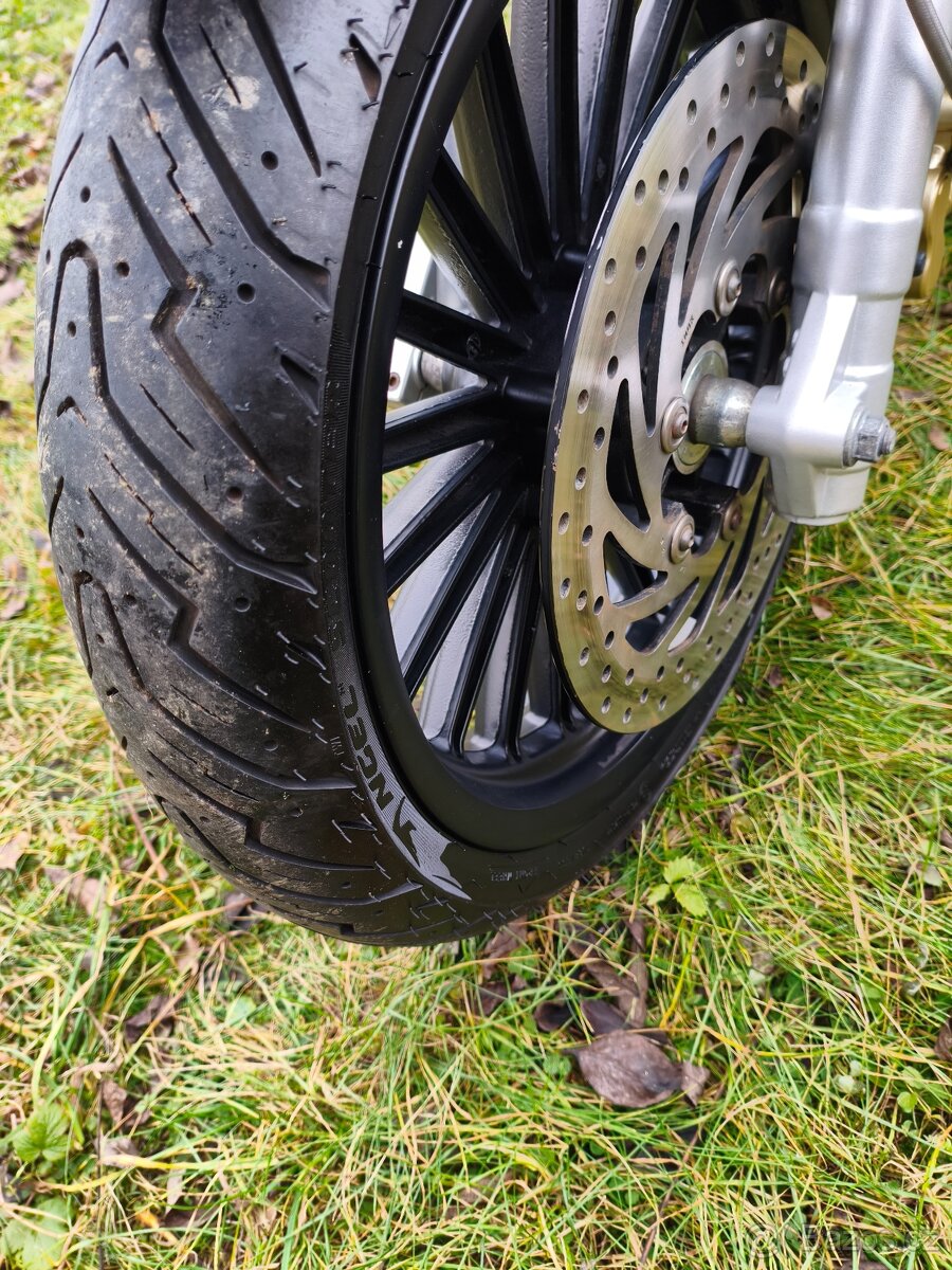 Piaggio Beverly 125i.e - 10