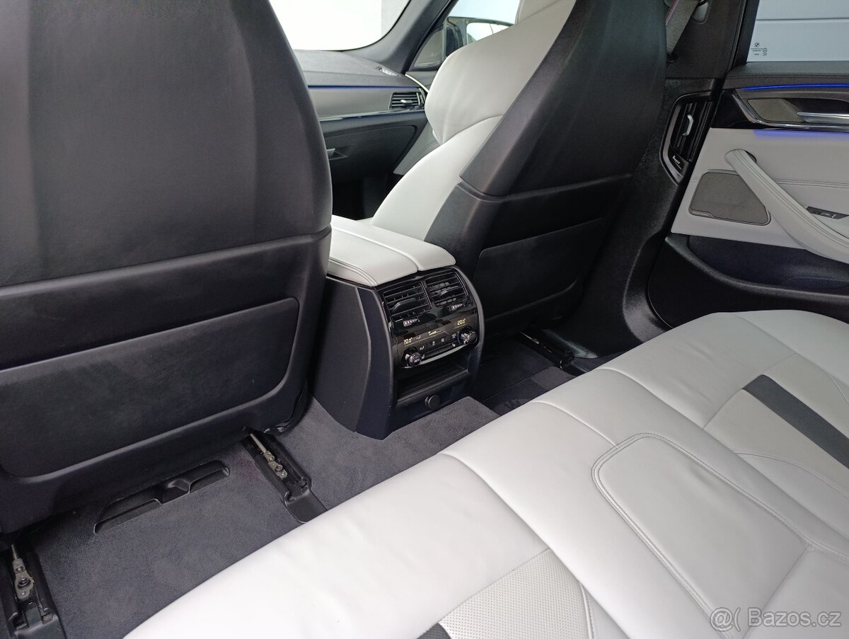 BMW M5 COMPETITION 460kW KARBON DPH - 10