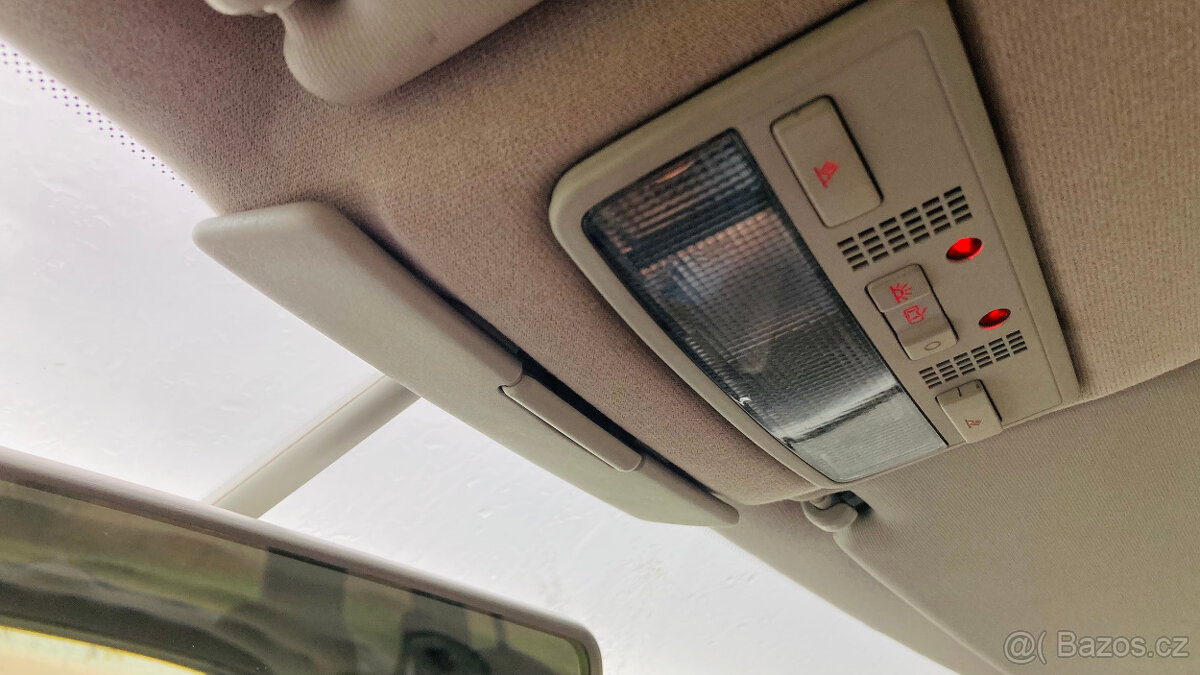 Škoda Octavia I combi, 2.0 MPI (85kW) - 10