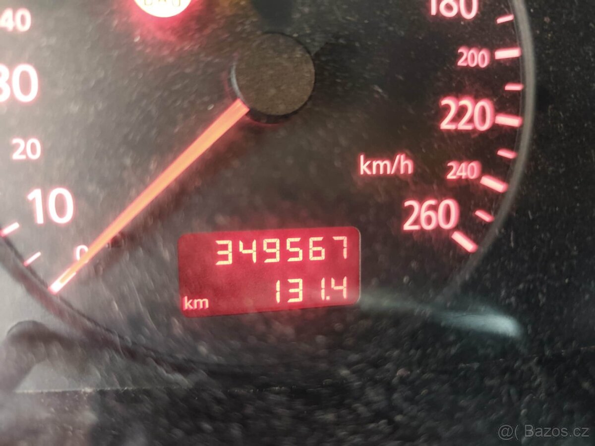 Audi A4 4x4 81kW Quattro Avant - 10