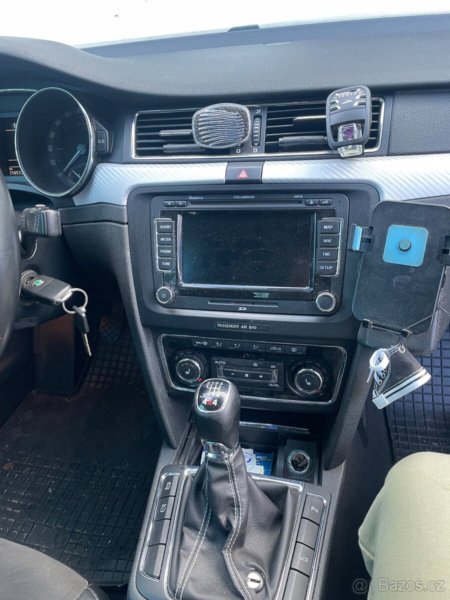 Škoda Superb 2.0 TDI - 10