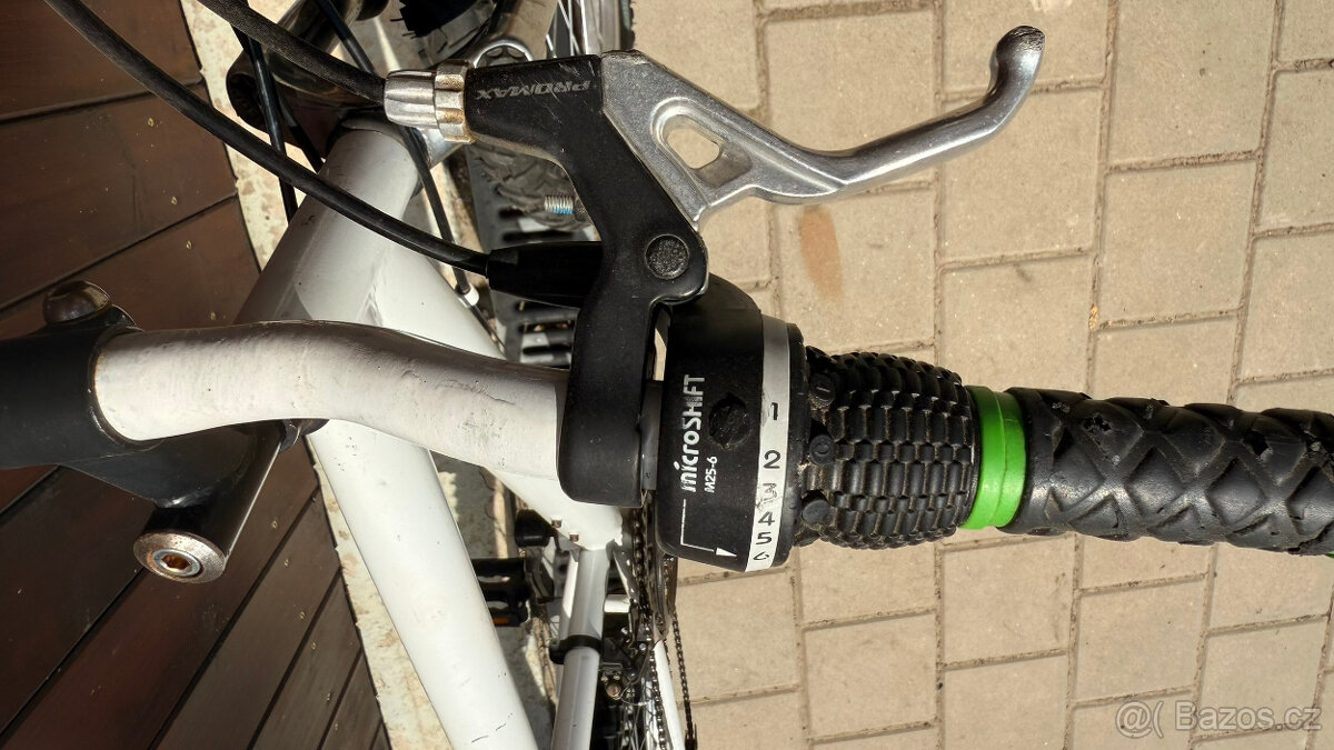 Horské kolo R24 - 10