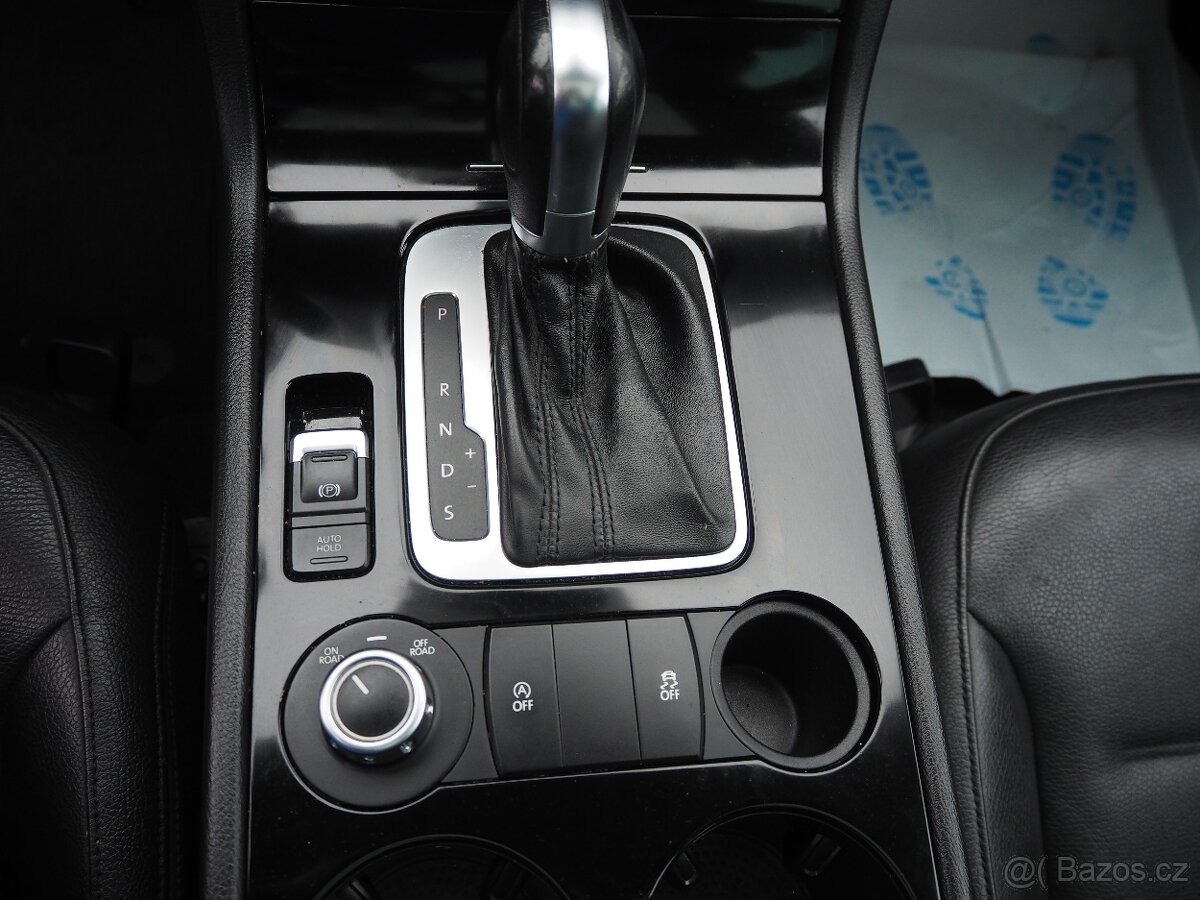 Volkswagen Touareg 3.0 V6 TDI - 10