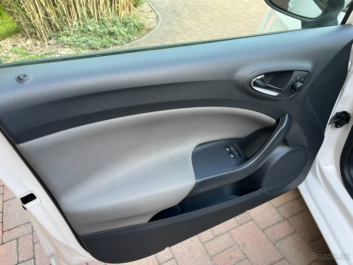 Seat Ibiza 1.2 Style Navi Rozvody Výhřev sedadel - 10
