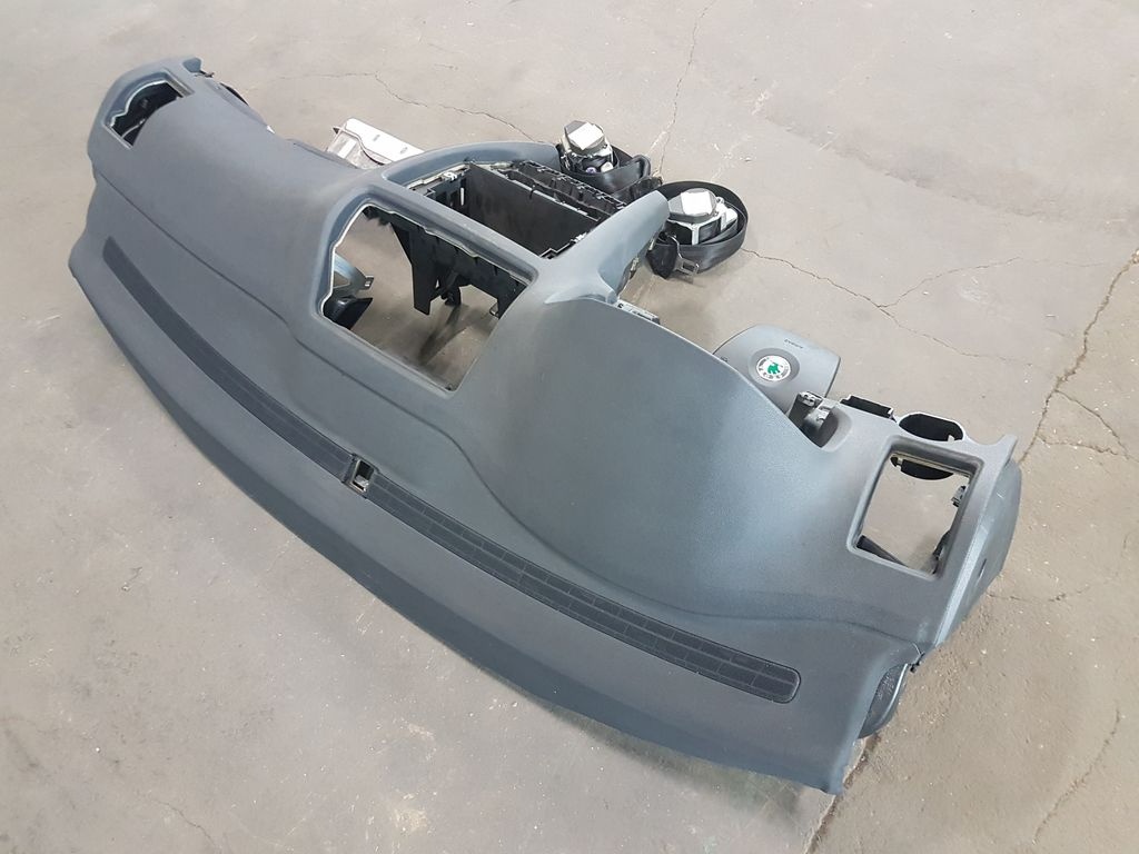 Airbagová sada s palubní deskou Škoda Octavia II - 10