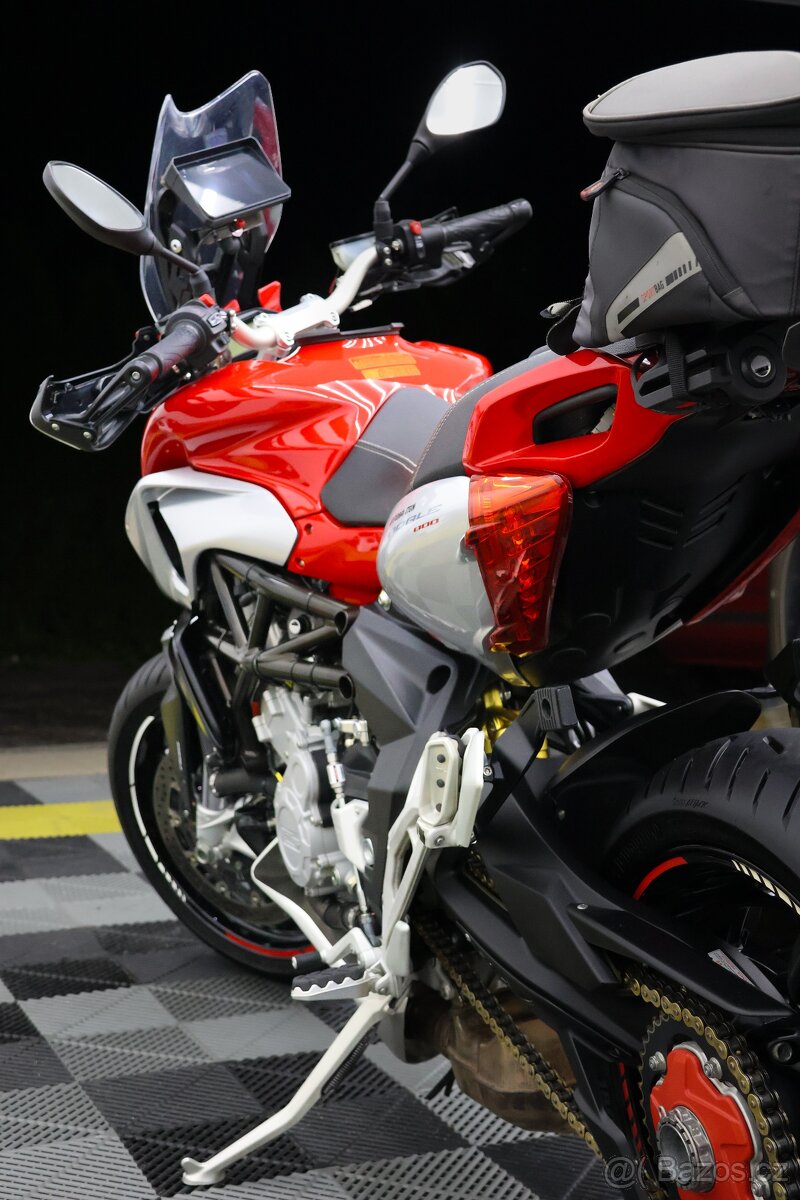 MV Agusta Stradale 800 (2015) - 10