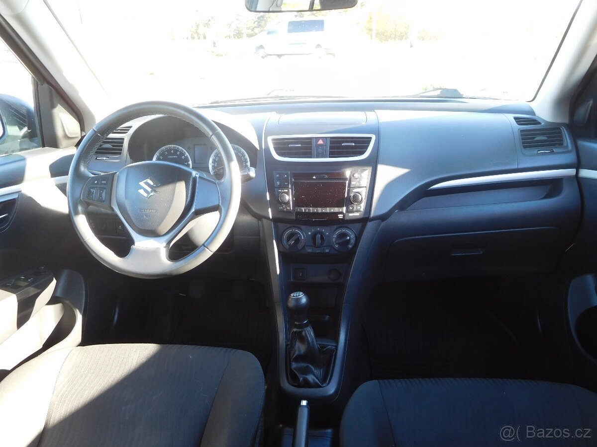 Suzuki Swift 1.2i Sport, 66 kW, Klima - 10