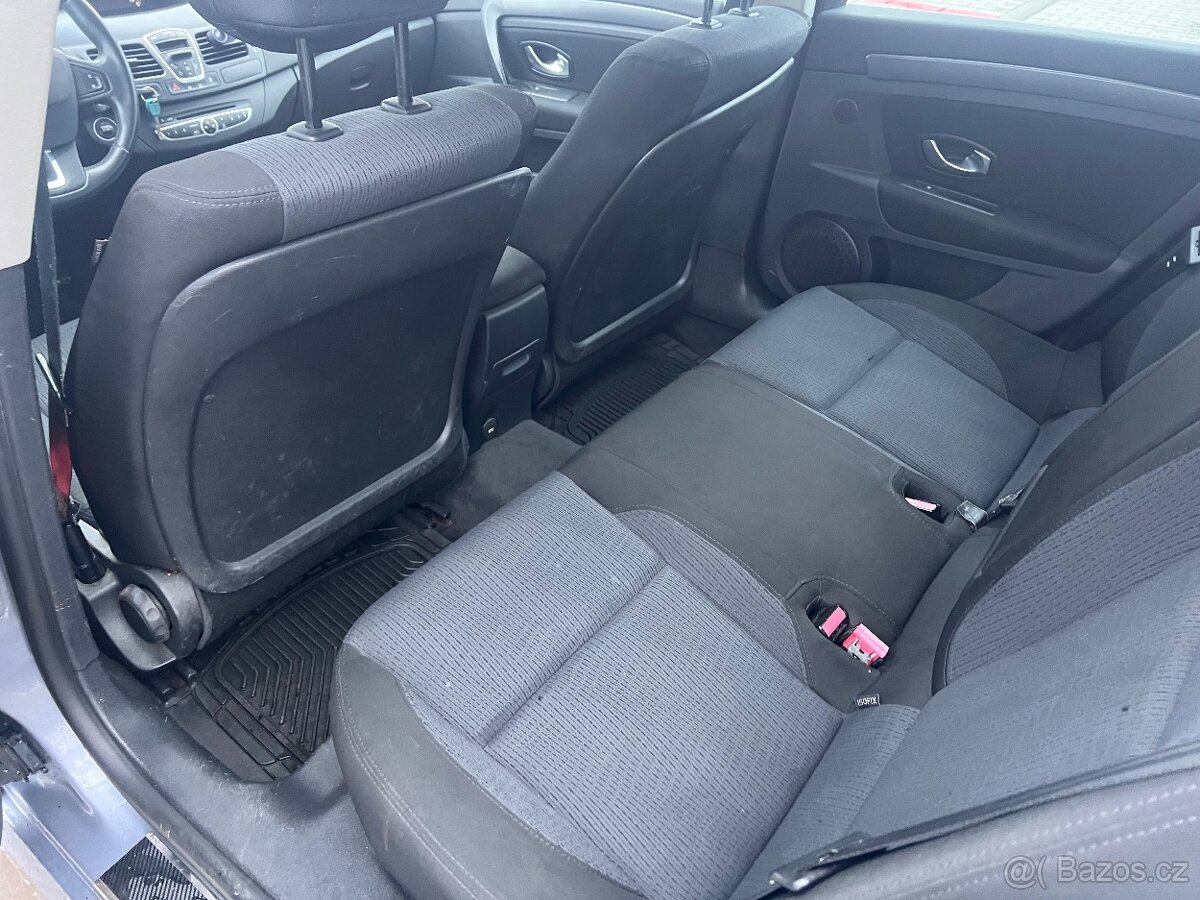 Renault Laguna 1.5dci - 10