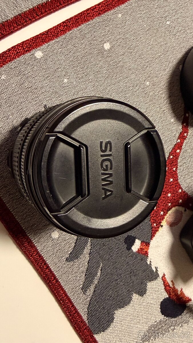 Prodám Canon EOS 550D + Sigma DC 17-70 makro - 10