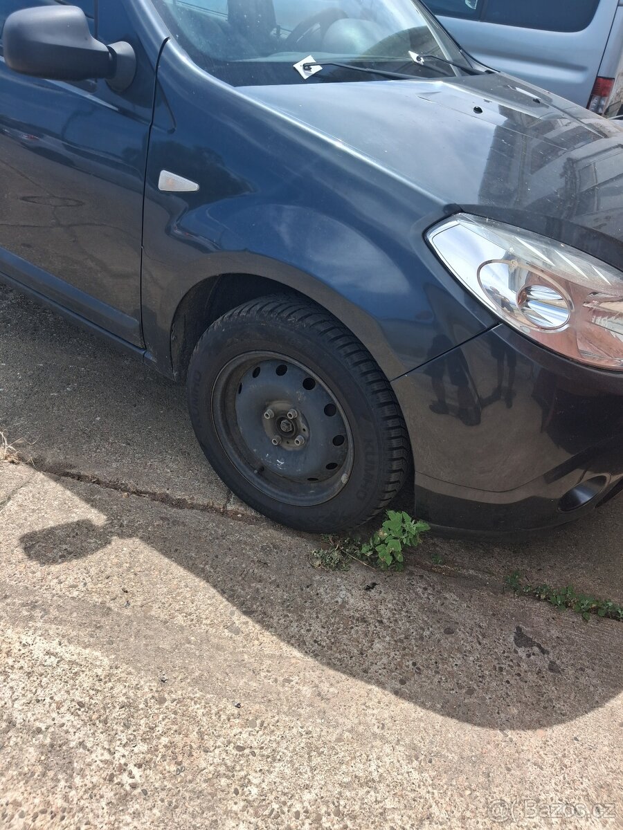 Sandero 1.4i veskere dily - 10
