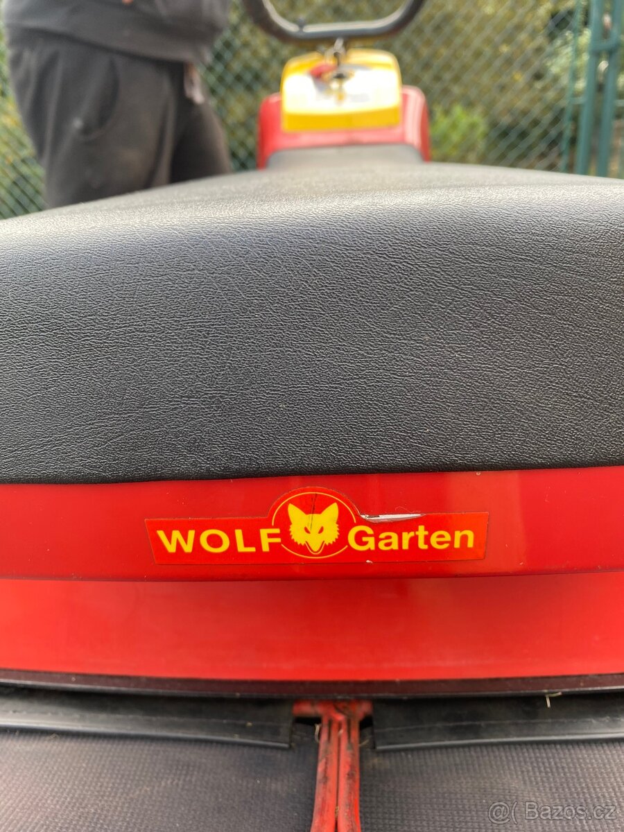 Zahradní rider traktůrek sekačka Wolf-Garten Scooter SV4 - 10